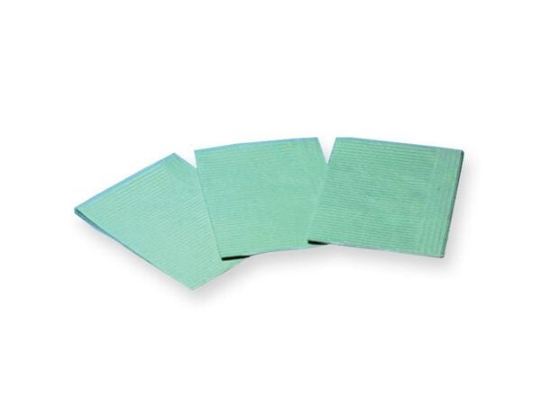 FOLDED NAPKINS - 33x45 cm green